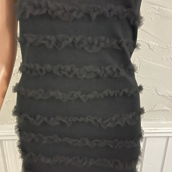 Twelve by twelve one shoulder dress - Picture 3 of 4